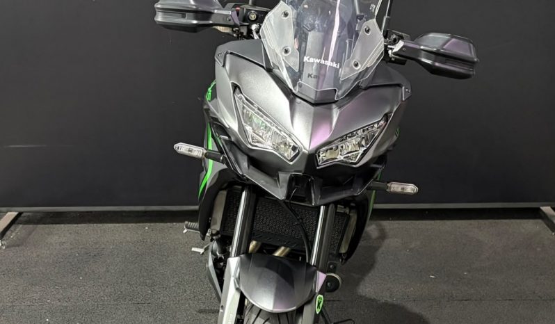 KAWASAKI VERSYS 650 ABS 2025 cheio