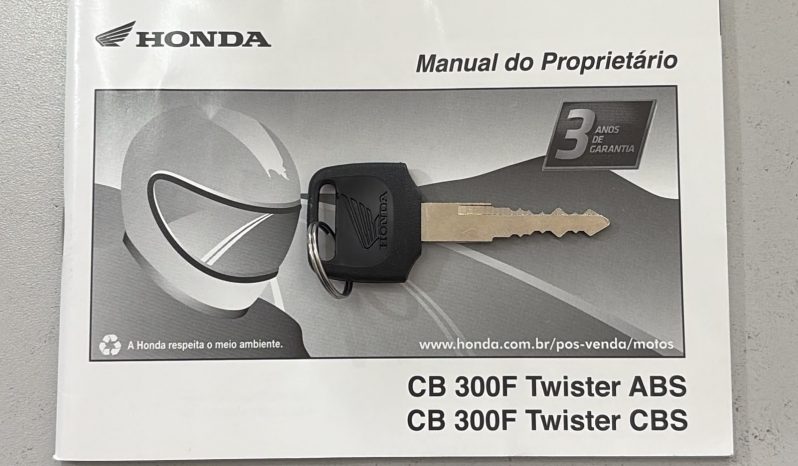 HONDA CB-300 F TWISTER ABS 2026 cheio