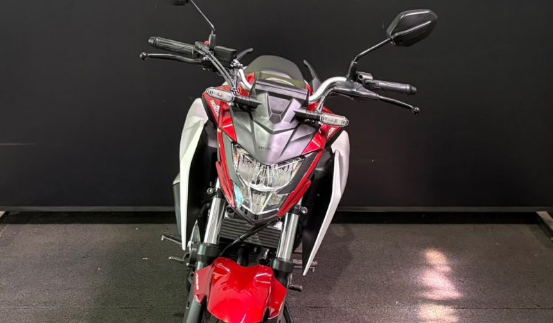 HONDA CB-300 F TWISTER ABS 2026 cheio