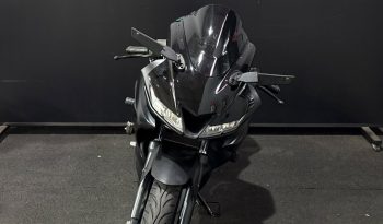 YAMAHA YZF R-15 ABS 2025 cheio