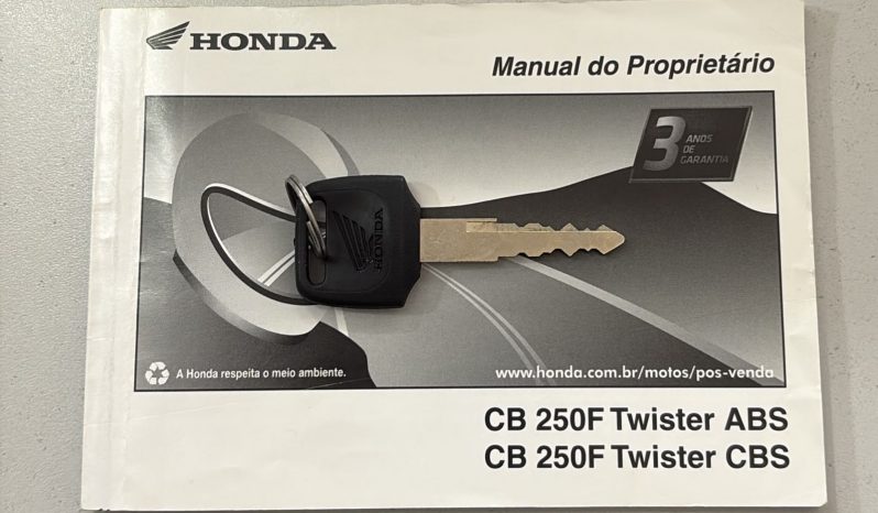 HONDA CB-250F TWISTER 2019 cheio