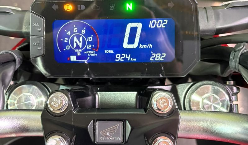 HONDA CB-300F TWISTER ABS 2026 cheio