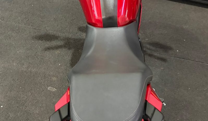 YAMAHA FZ-15 FAZER ABS 2024 cheio