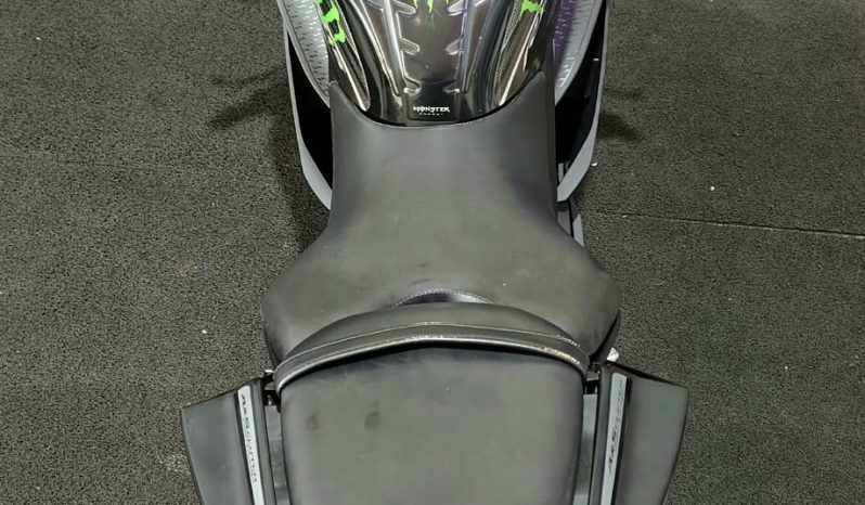 YAMAHA YZF R-15 ABS 2024 cheio